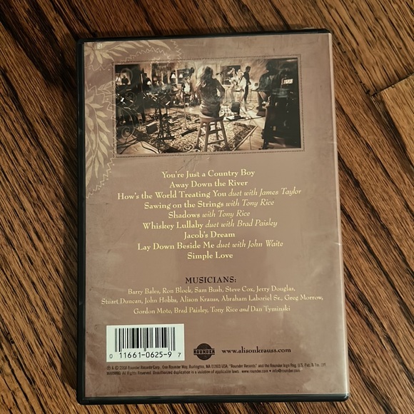 Alison Krauss A Hundred Miles or More Live From The Tracking Room DVD - Picture 2 of 4
